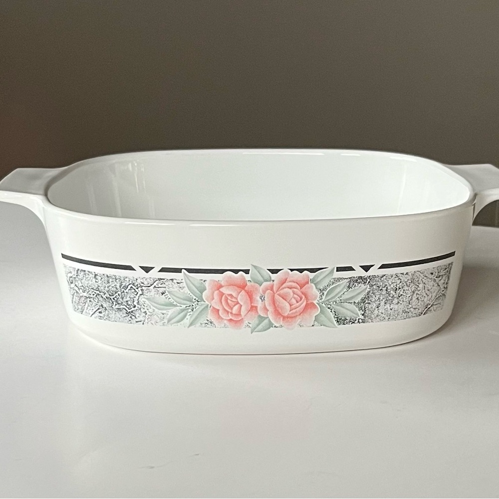 VTG CorningWare Silk and Roses A-2-B 2 Qt. Casser dish circa 1991-1994